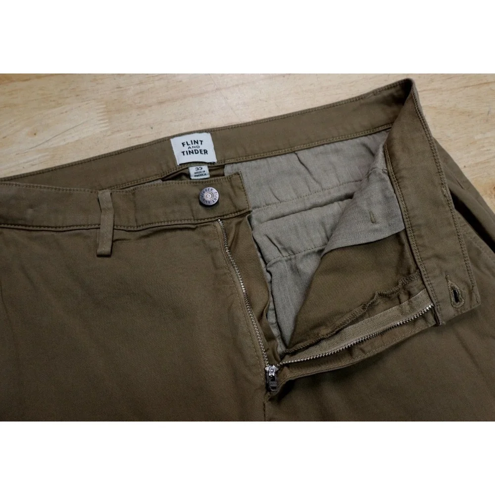 Mens Flint and Tinder Pants Brown Cotton Size 33x32 Made in USA Flat Front